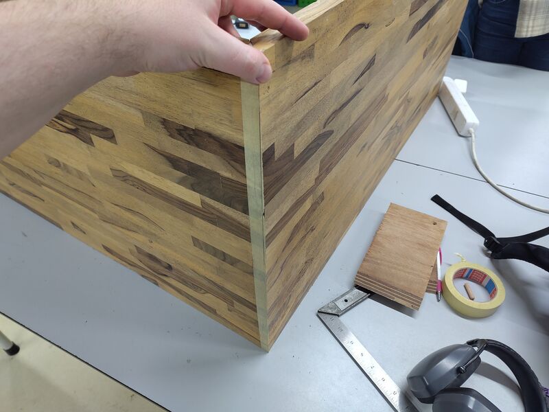 Bestand:Bartafel 20251212 163715.jpg