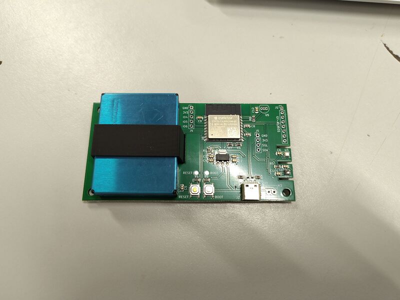 Bestand:Buitenlucht Sensorbordje-2.jpg