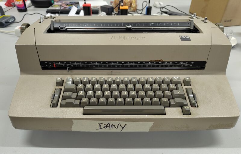 Bestand:Selectric-0001.jpg